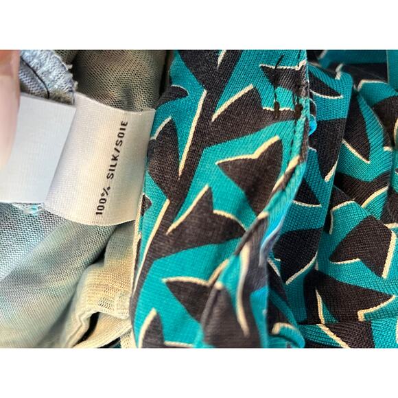 Diane Von Fursternburg Wide Leg Geometric Pants Size 8 Artsy Casual 100% Silk - Picture 12 of 16